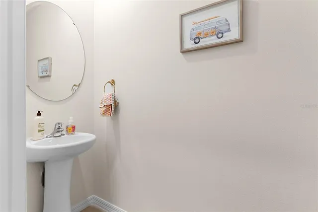 $299,000 | 1198 Lido Drive, Howey-in-the-Hills, FL 34737