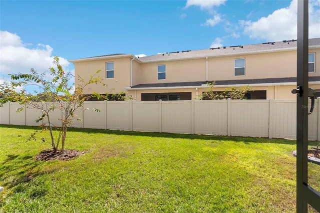 $299,000 | 1198 Lido Drive, Howey-in-the-Hills, FL 34737
