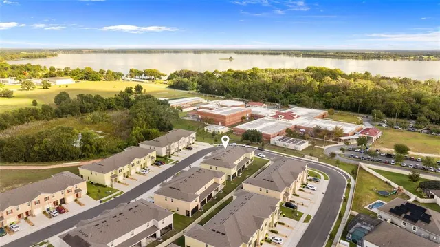 $299,000 | 1198 Lido Drive, Howey-in-the-Hills, FL 34737