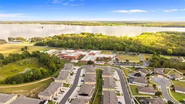 $299,000 | 1198 Lido Drive, Howey-in-the-Hills, FL 34737