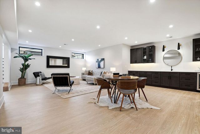 $2,884,598 | 6535 Ivy Hill Drive, McLean, VA 22101