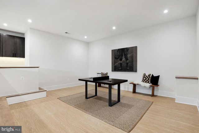 $2,884,598 | 6535 Ivy Hill Drive, McLean, VA 22101