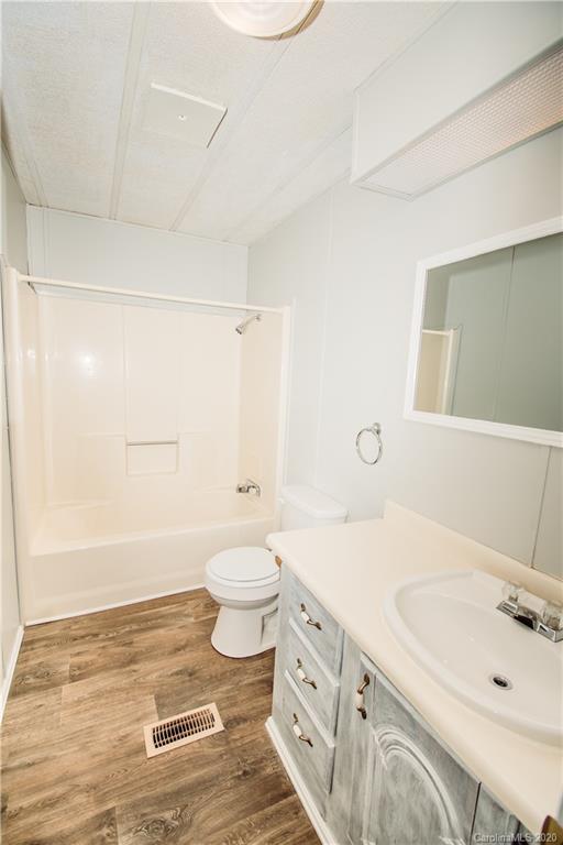 1631 Windermere Road Mount Holly, NC 28120 - Photo 10 of 26 Gallery Image 10
