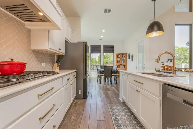 $810,000 | 1717 Kinder Run, San Antonio, TX 78260