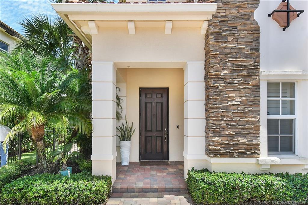 131 Porgee Rock Place Jupiter, FL 33458 - Photo 3 of 30