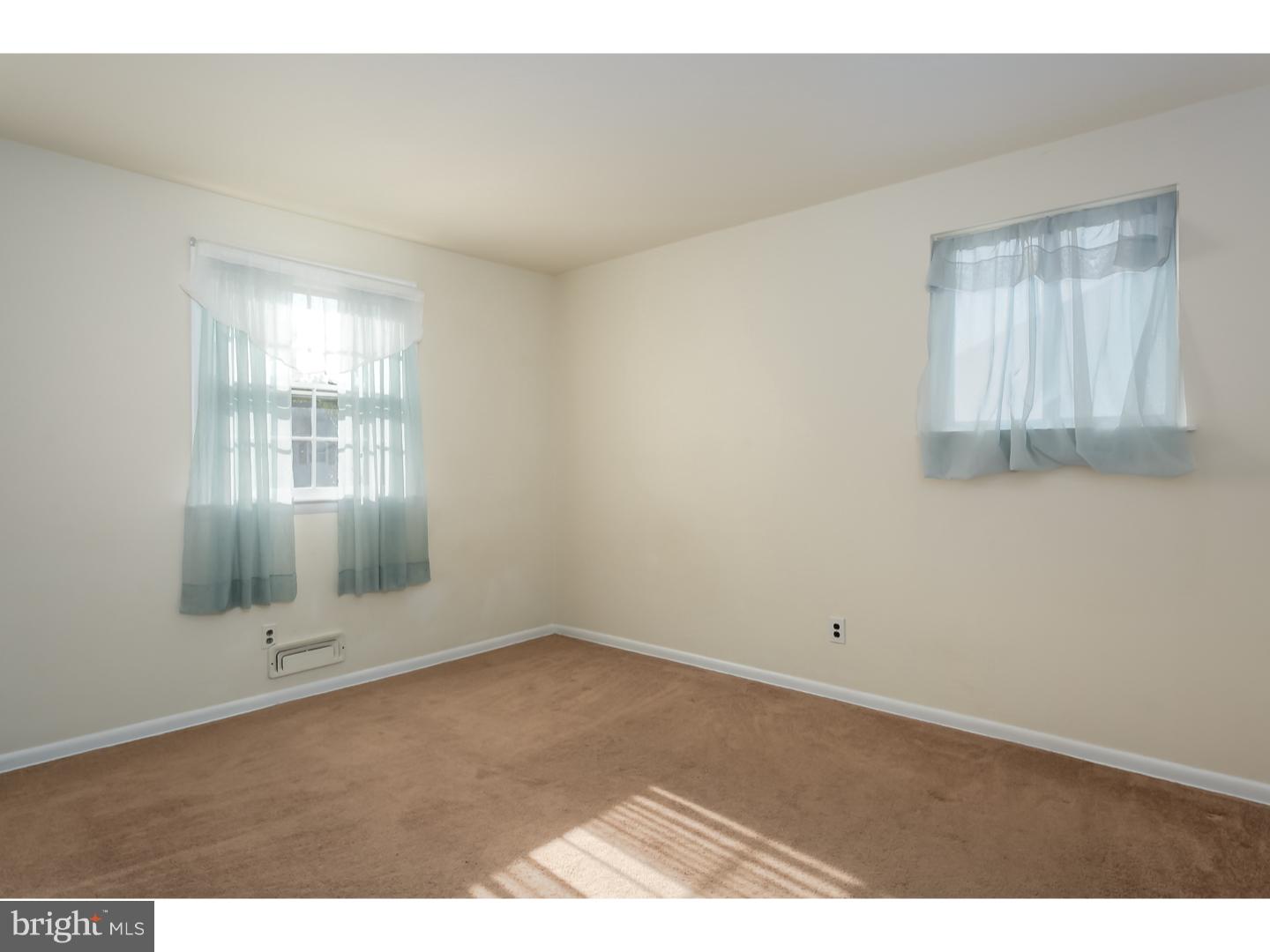 209 Winston Road Mount Laurel, NJ 08054 - Photo 15 of 25 Bedroom 2