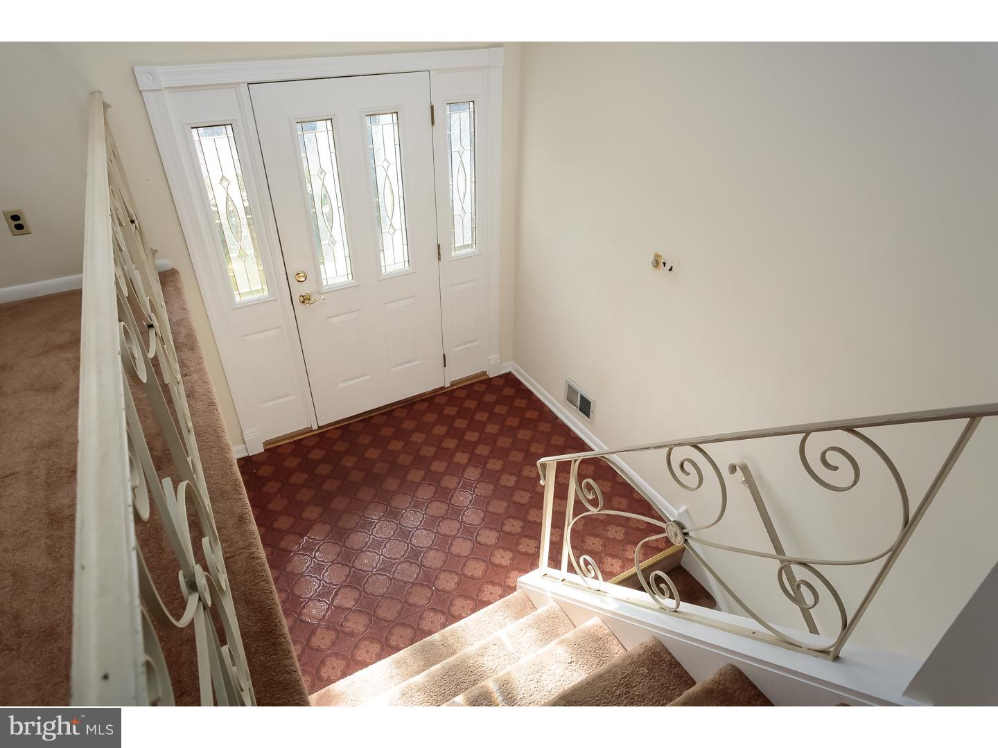 209 Winston Road Mount Laurel, NJ 08054 - Photo 4 of 25 Foyer