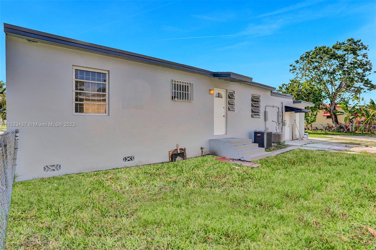 1101 Northwest 147th Street Miami, FL 33168 - Photo 42 of 45 a view of backyard with garden