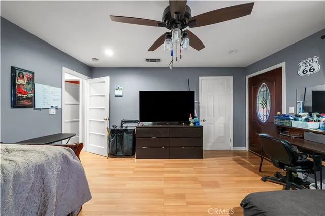 $875,000 | 7300 Sylvia Avenue, Reseda, CA 91335