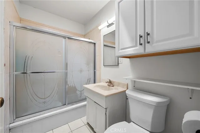 $875,000 | 7300 Sylvia Avenue, Reseda, CA 91335