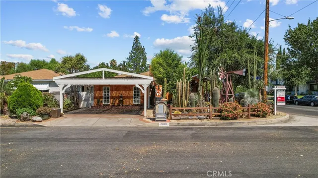$875,000 | 7300 Sylvia Avenue, Reseda, CA 91335