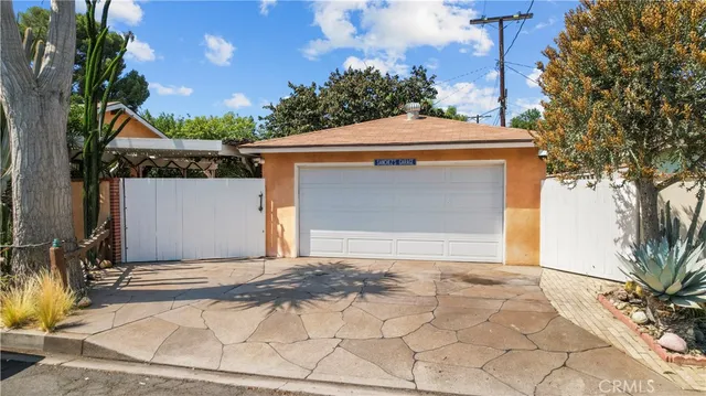 $875,000 | 7300 Sylvia Avenue, Reseda, CA 91335