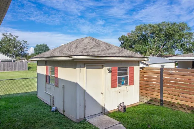 $265,000 | 458 Pine Street, Norco, LA 70079