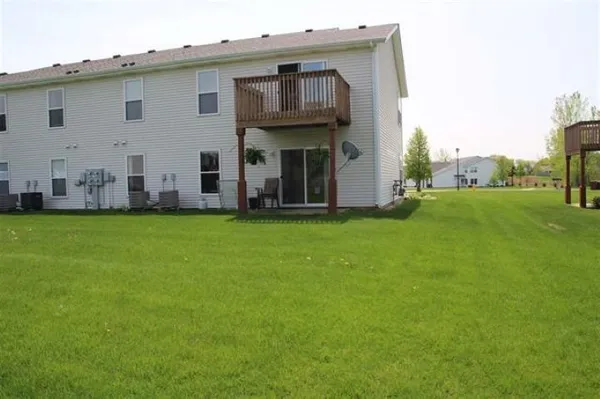 $169,900 | 6314 Lanterne Drive, Unit 2, Loves Park, IL 61111