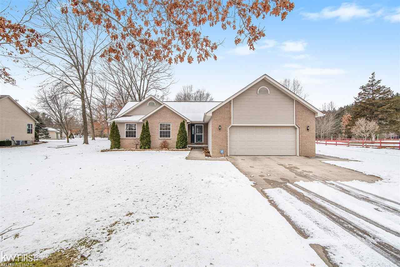 7063 Gillette Road Flushing, MI 48433 - Photo 1 of 42