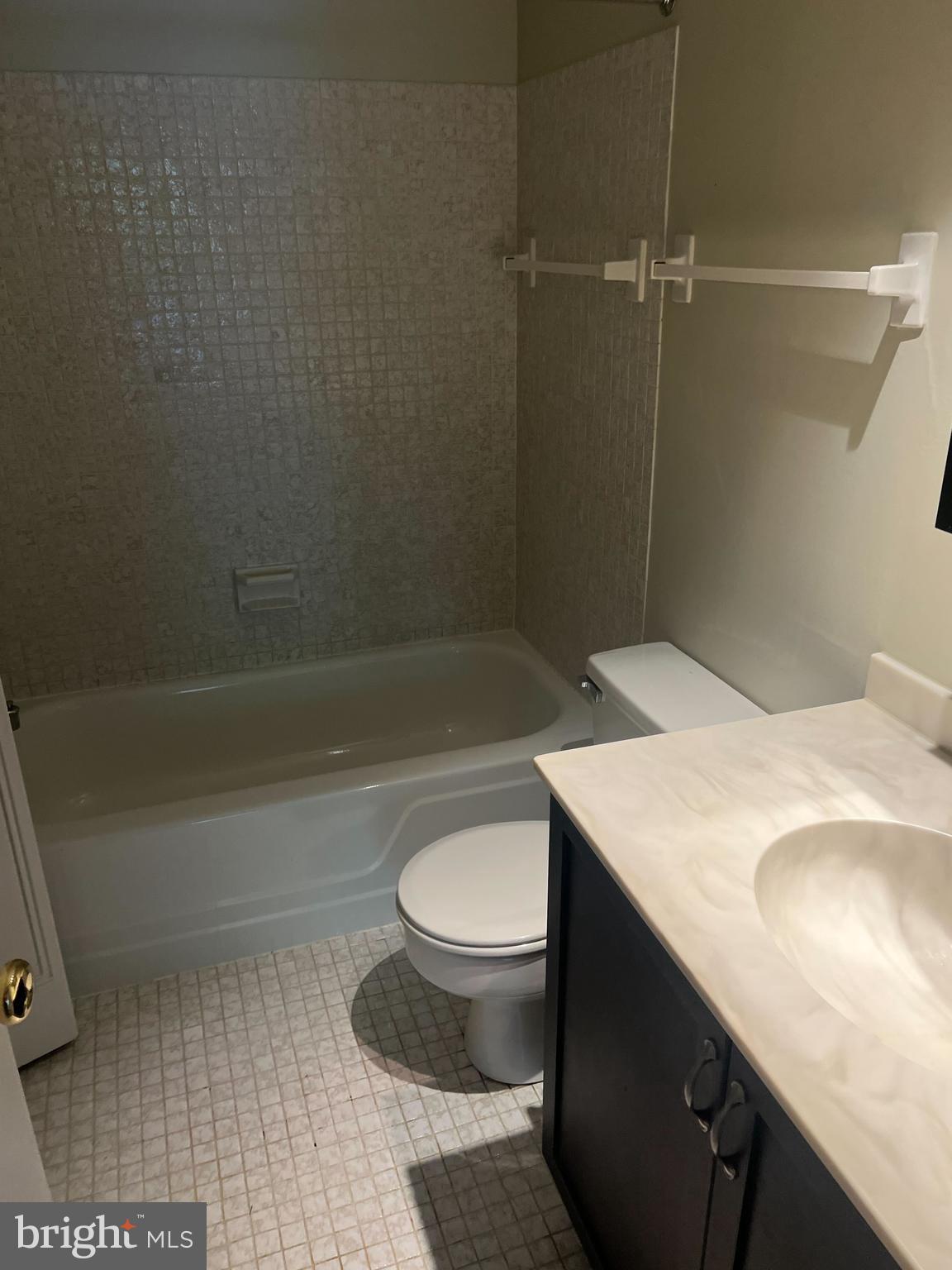 421 Old Forge Crossing Devon, PA 19333 - Photo 11 of 14