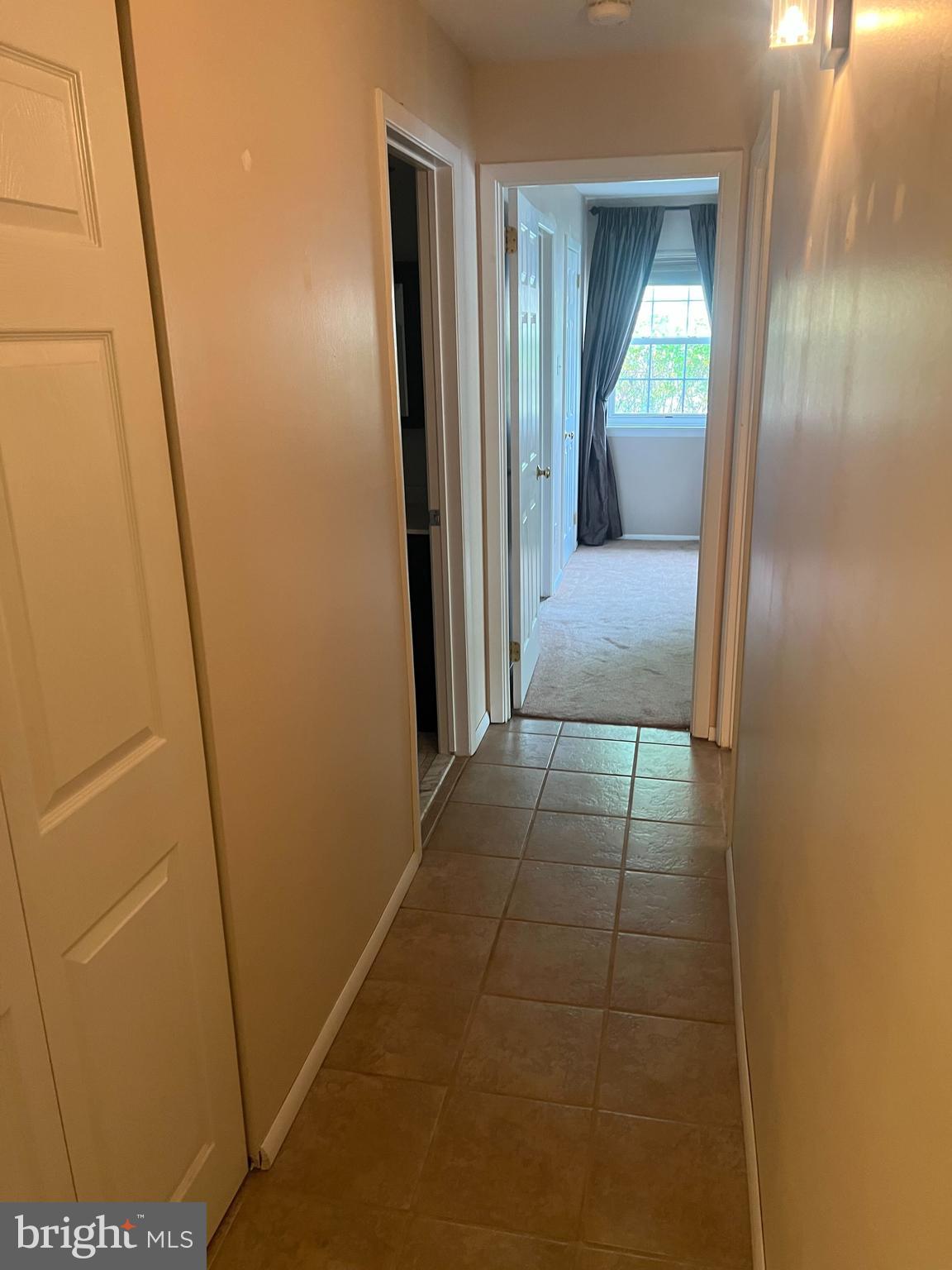 421 Old Forge Crossing Devon, PA 19333 - Photo 10 of 14