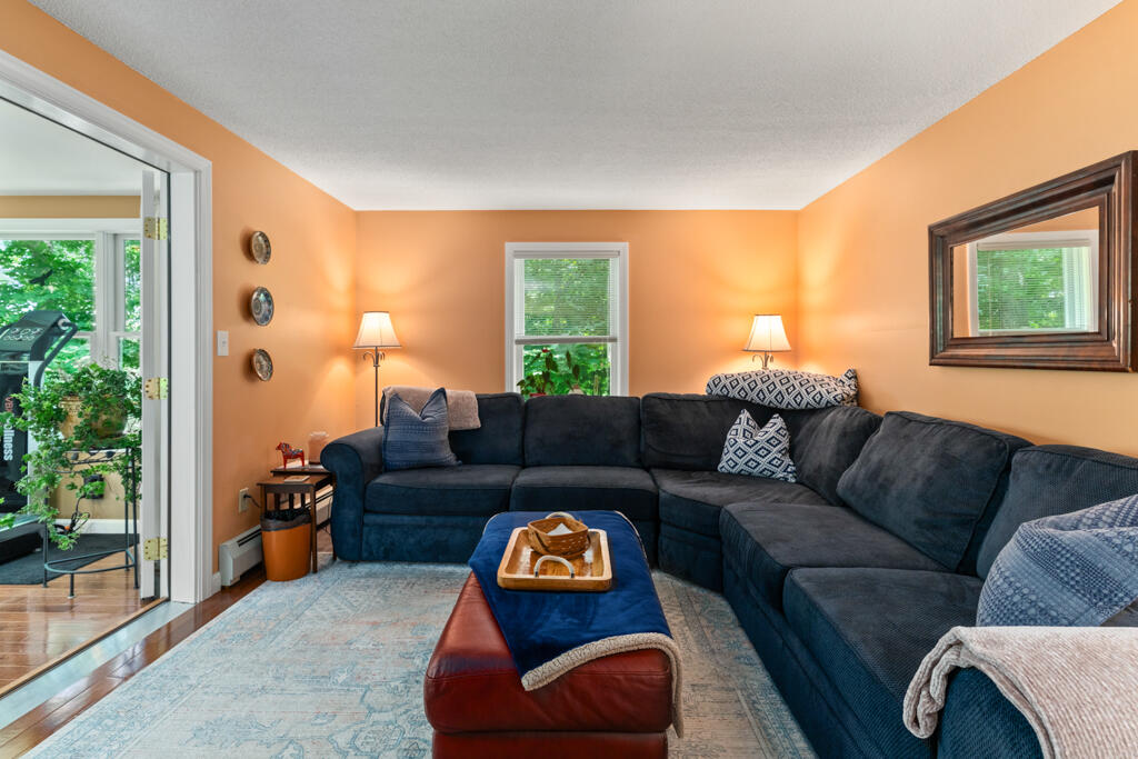 70 Lugrin Street Westbrook, ME 04092 - Photo 10 of 38 DSC07712