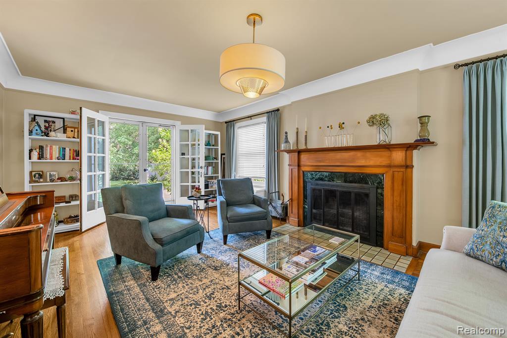1365 Harvard Road Grosse Pointe Park, MI 48230 - Photo 6 of 44