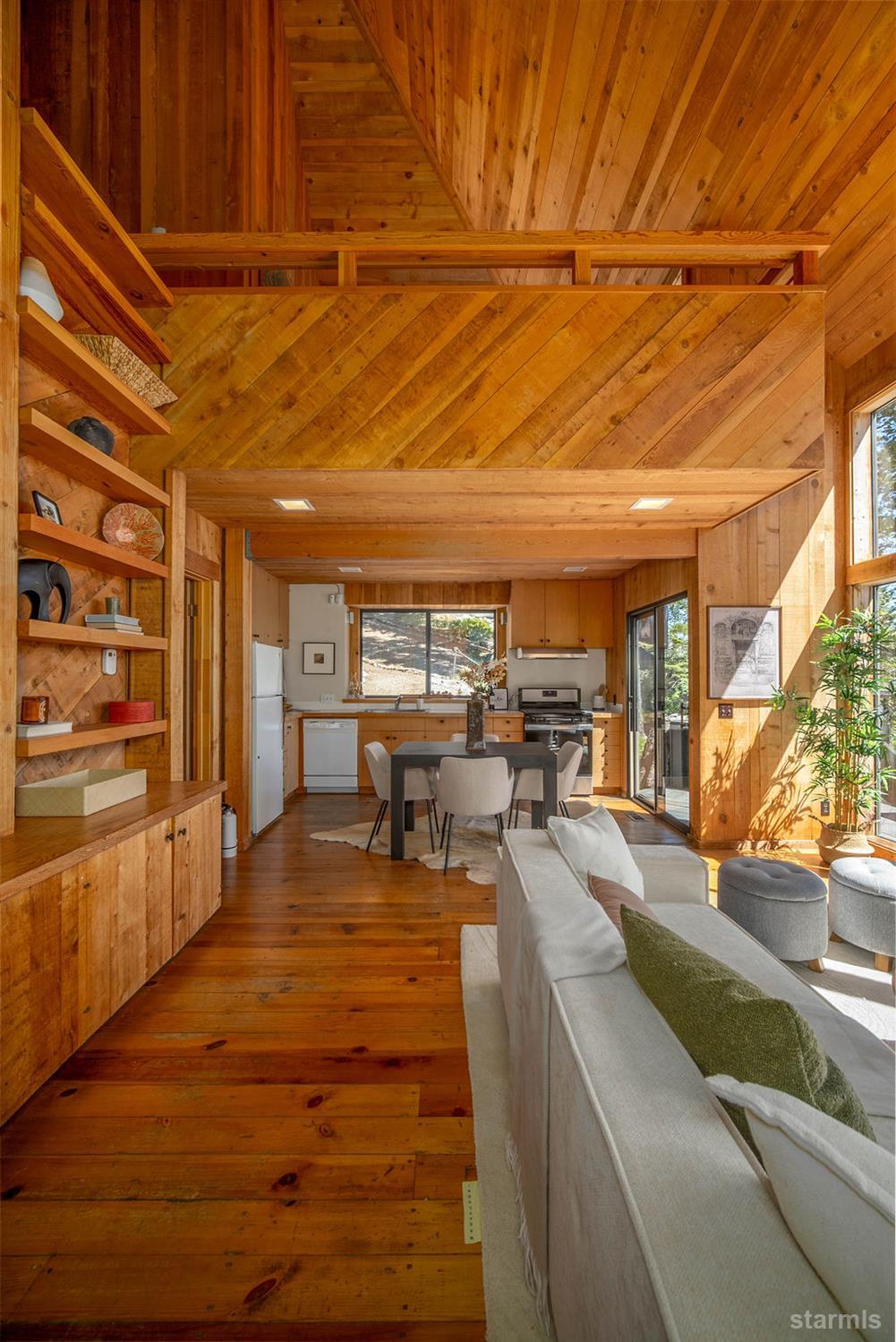 2117 Cascade Road South Lake Tahoe, CA 96150 - Photo 15 of 50