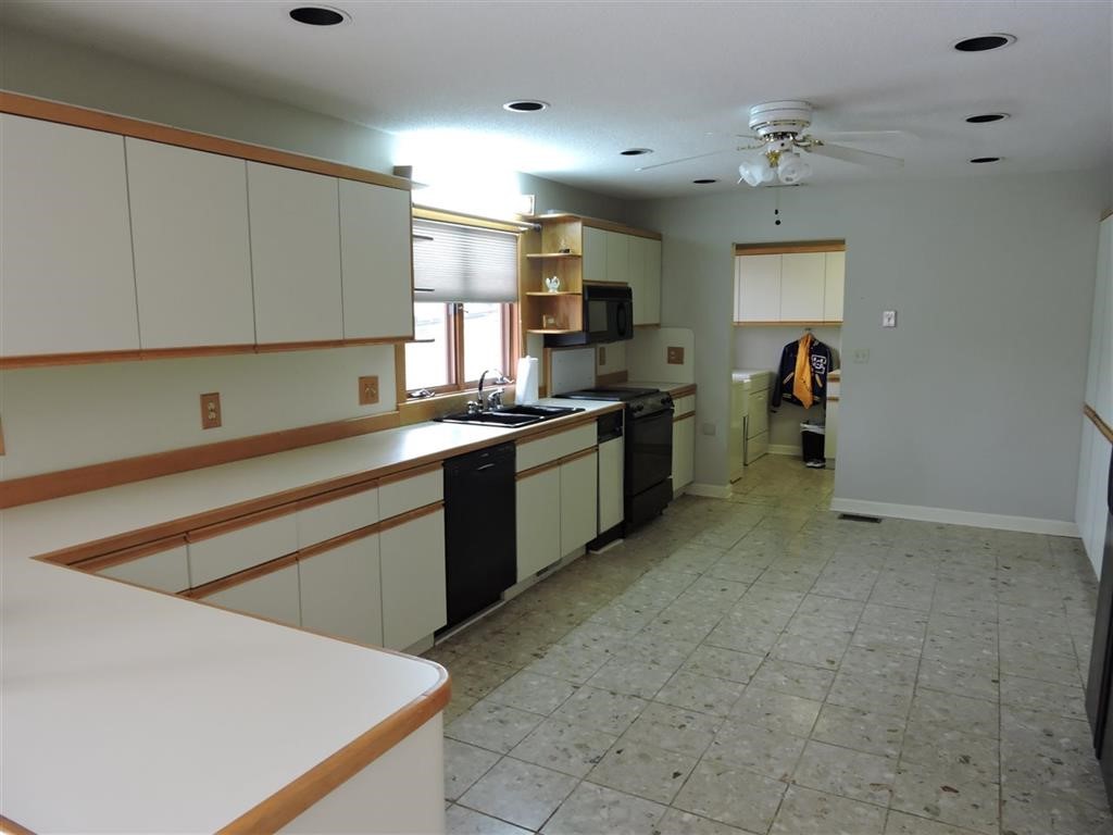 2717 Providence Church Road Anderson, SC 29626 - Photo 8 of 10 Kitchen