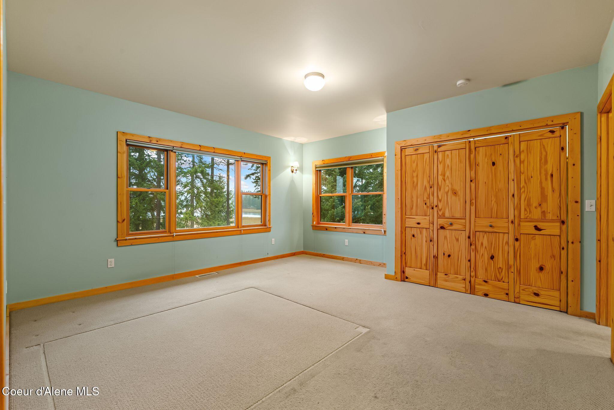 2995 East Dufort Road Sagle, ID 83860 - Photo 17 of 38 14