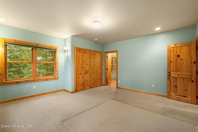 $799,000 | 2995 East Dufort Road, Sagle, ID 83860