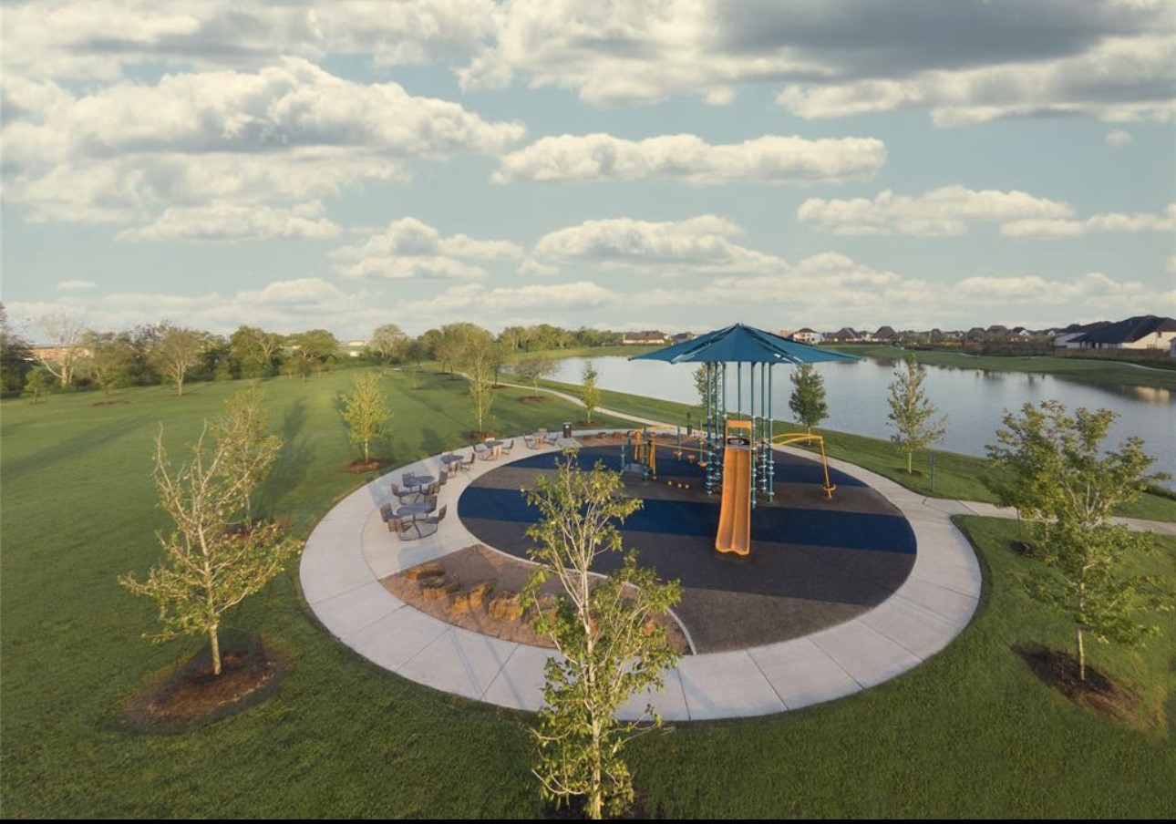 4143 Champlain Way Iowa Colony, TX 77583 - Photo 26 of 28 a view of a lake from a balcony