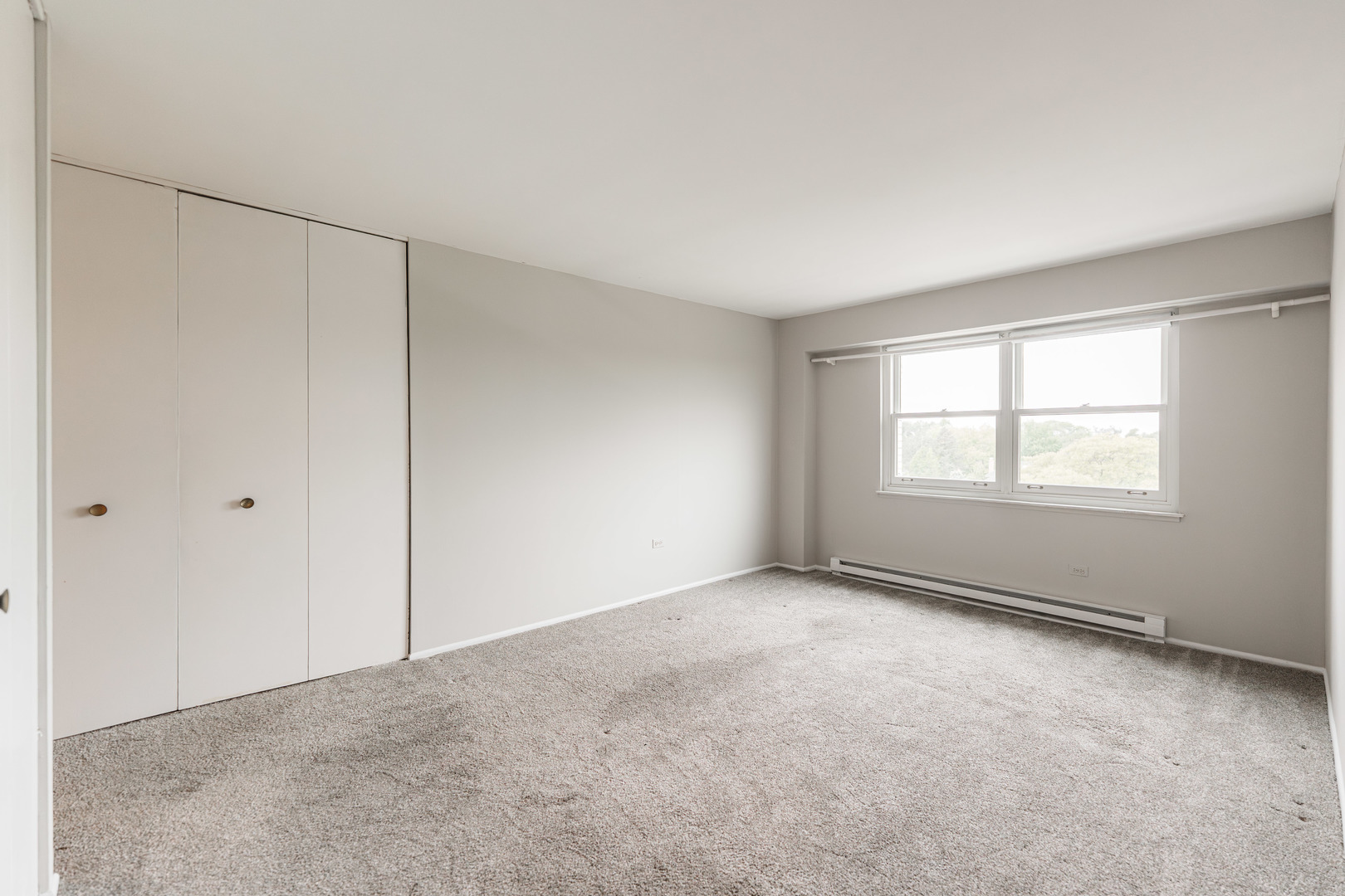 141 North La Grange Road, Unit 601 La Grange, IL 60525 - Photo 11 of 25