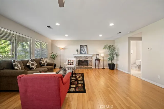 $1,299,000 | 39 Hemingway Court, Rancho Santa Margarita, CA 92679