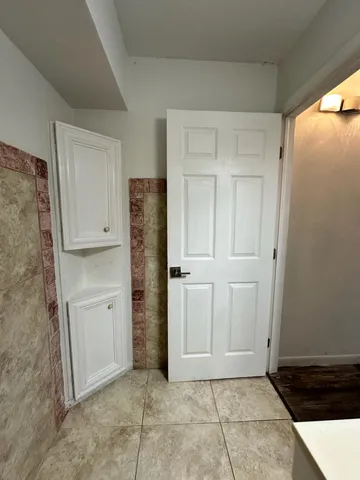 an empty room with closet