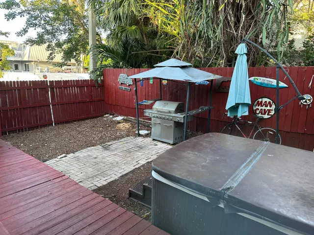 $560,000 | 3210 Eagle Avenue, Key West, FL 33040