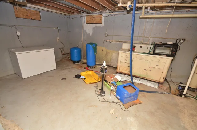 a view of storage and utility room