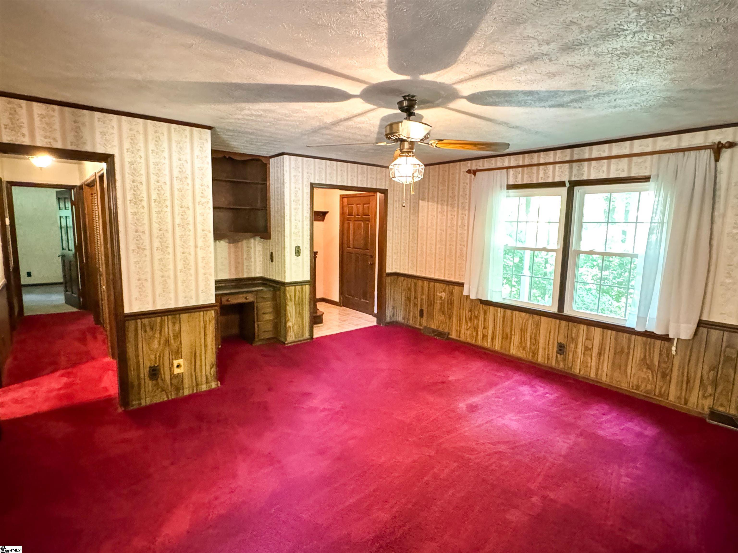 213 Anthony Road Pickens, SC 29671 - Photo 9 of 39