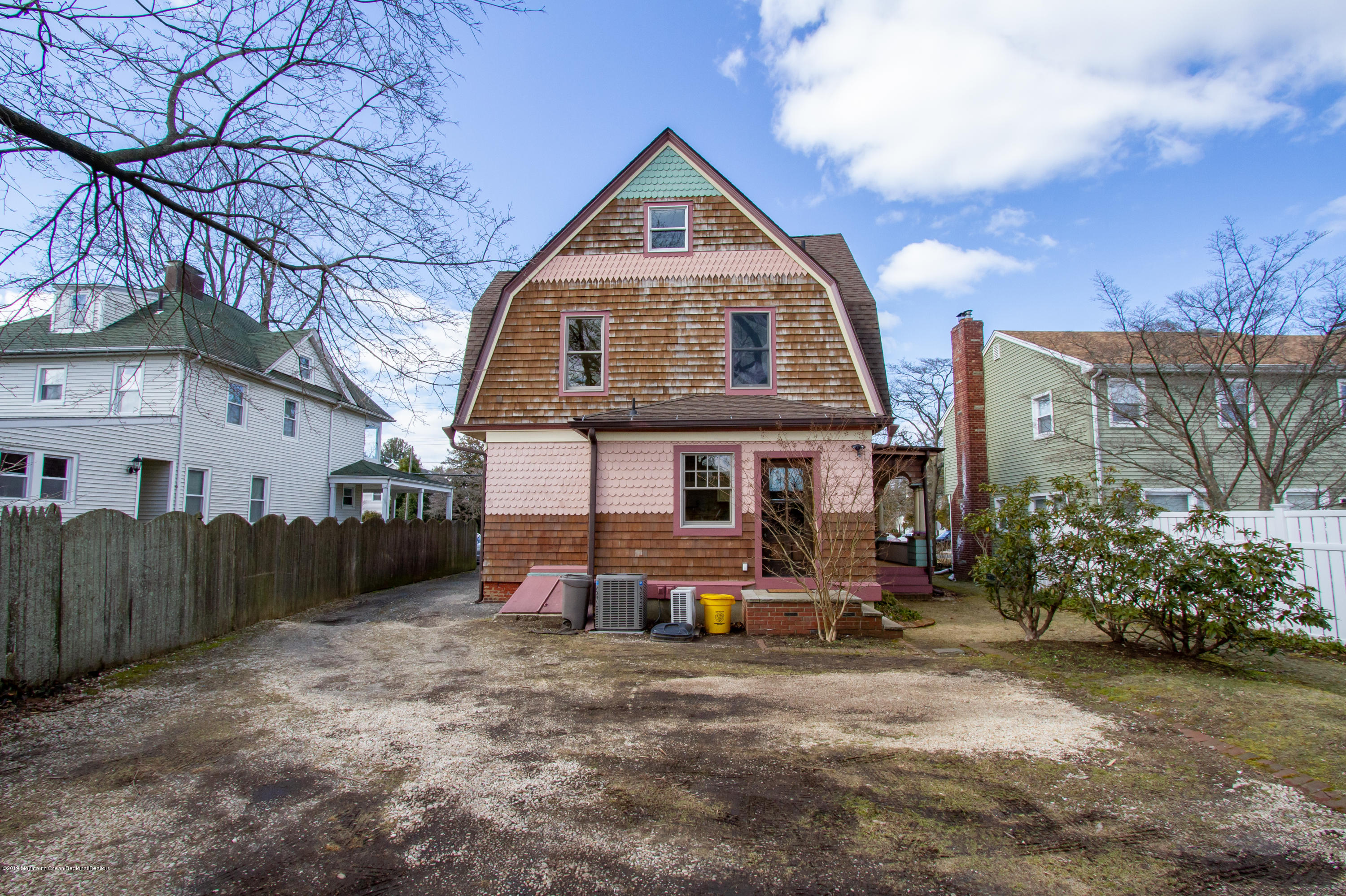 266 River Road Red Bank, NJ 07701 - Photo 31 of 37 IMG_0485