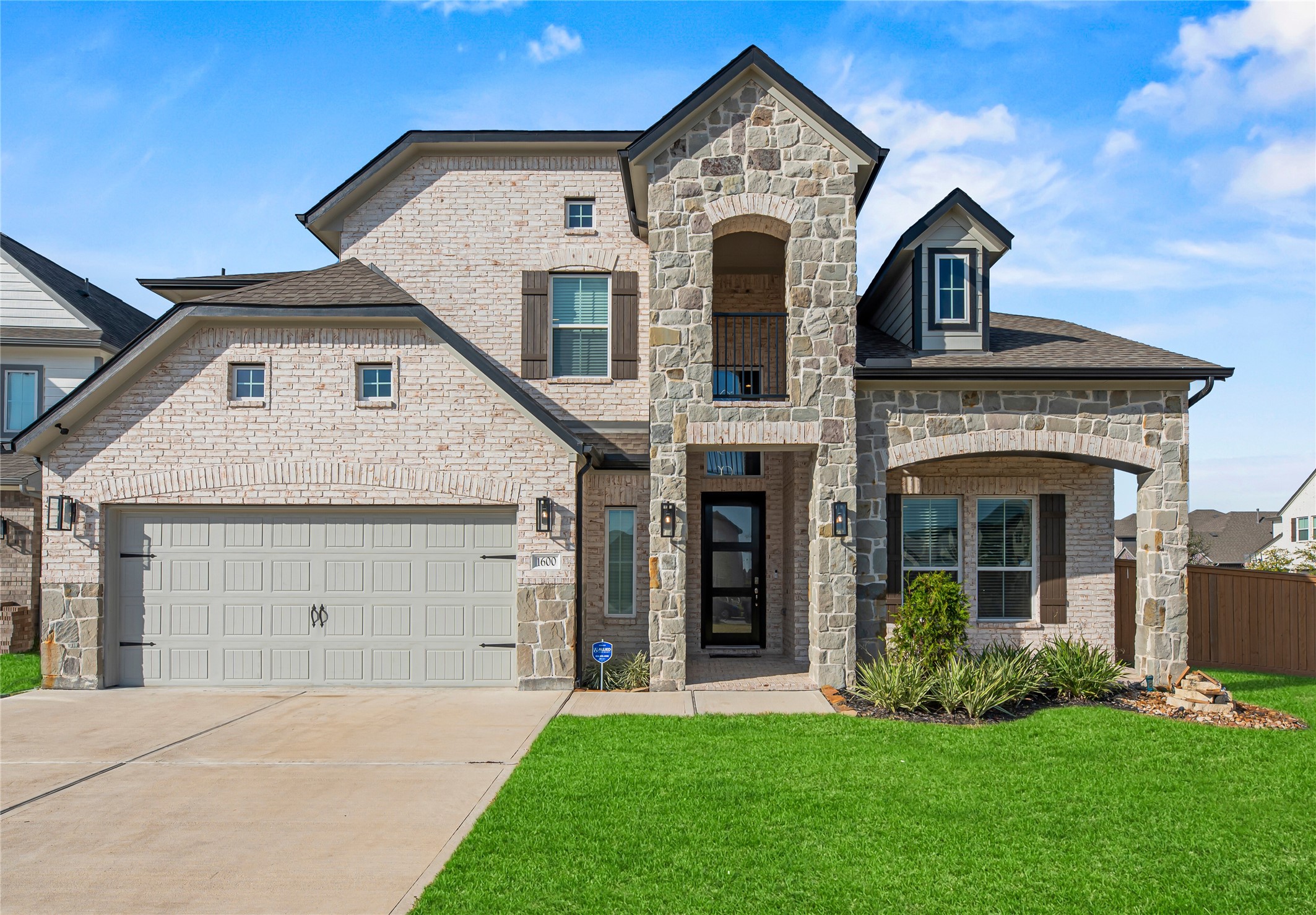 1600 Del Sol Rdg Lane Katy, TX 77493 - Photo 1 of 28 Welcome home to 1600 Del Sol Ridge Lane, situated on a large corner lot in the sought after Sunterra community!