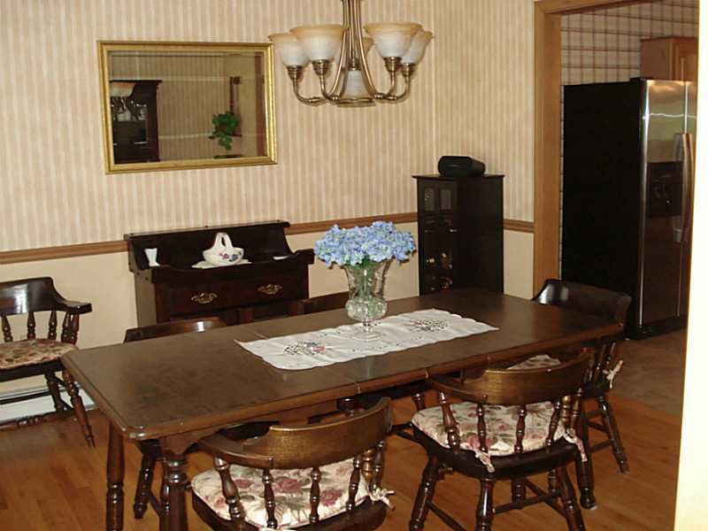 74 Scarborough Road Cumberland, RI 02864 - Photo 11 of 20 Dining Room.