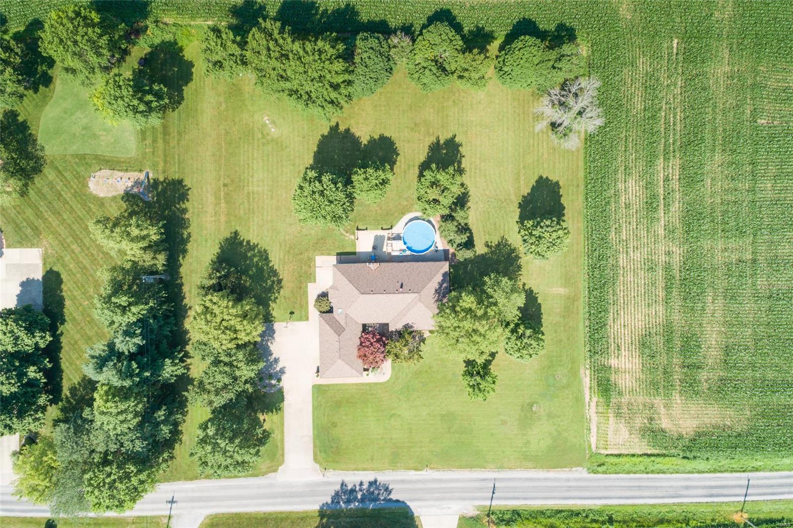 2113 Old Trenton Road Highland, IL 62249 - Photo 11 of 72 Gallery Image 11