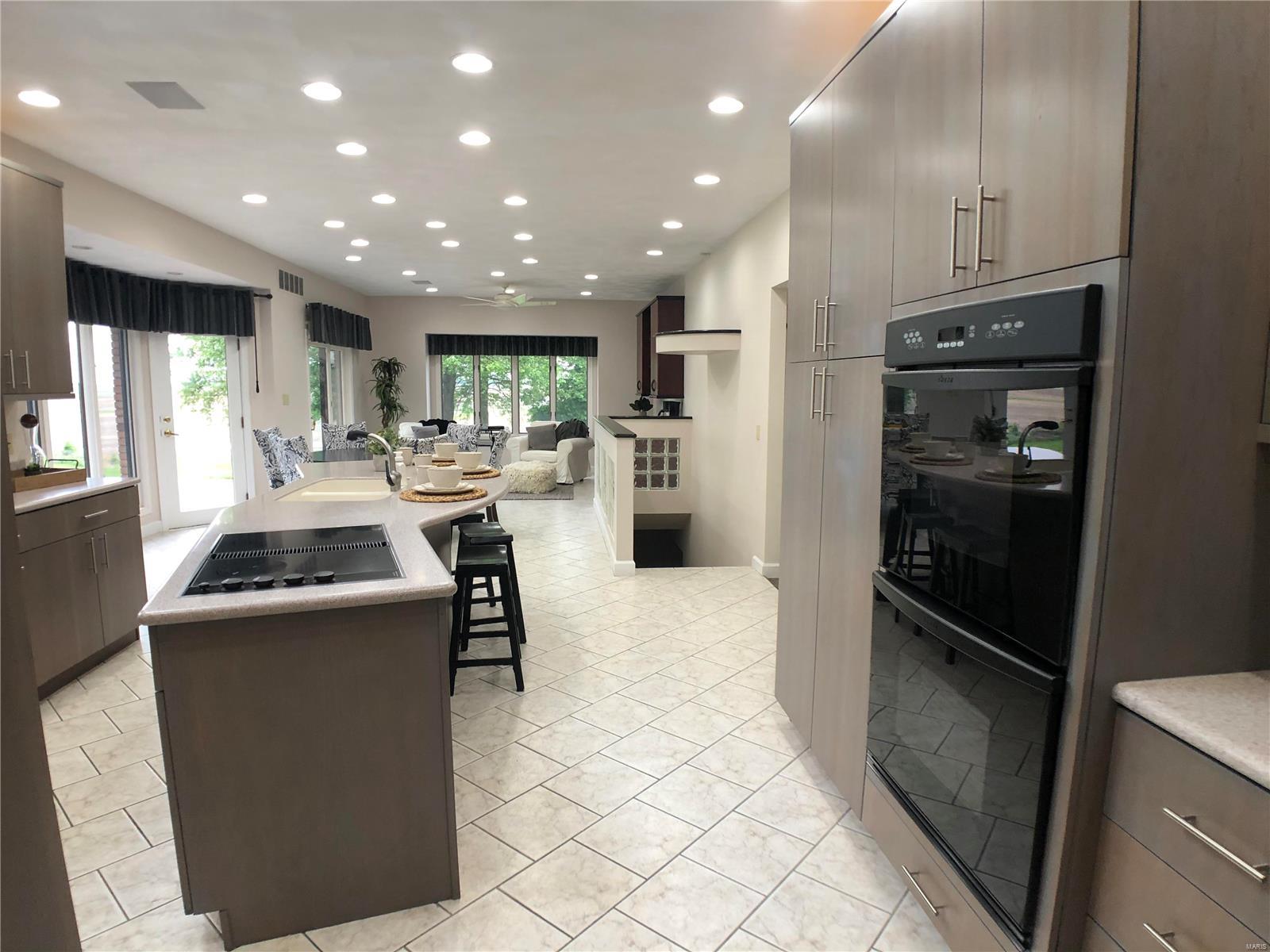 2113 Old Trenton Road Highland, IL 62249 - Photo 26 of 72 Gallery Image 26