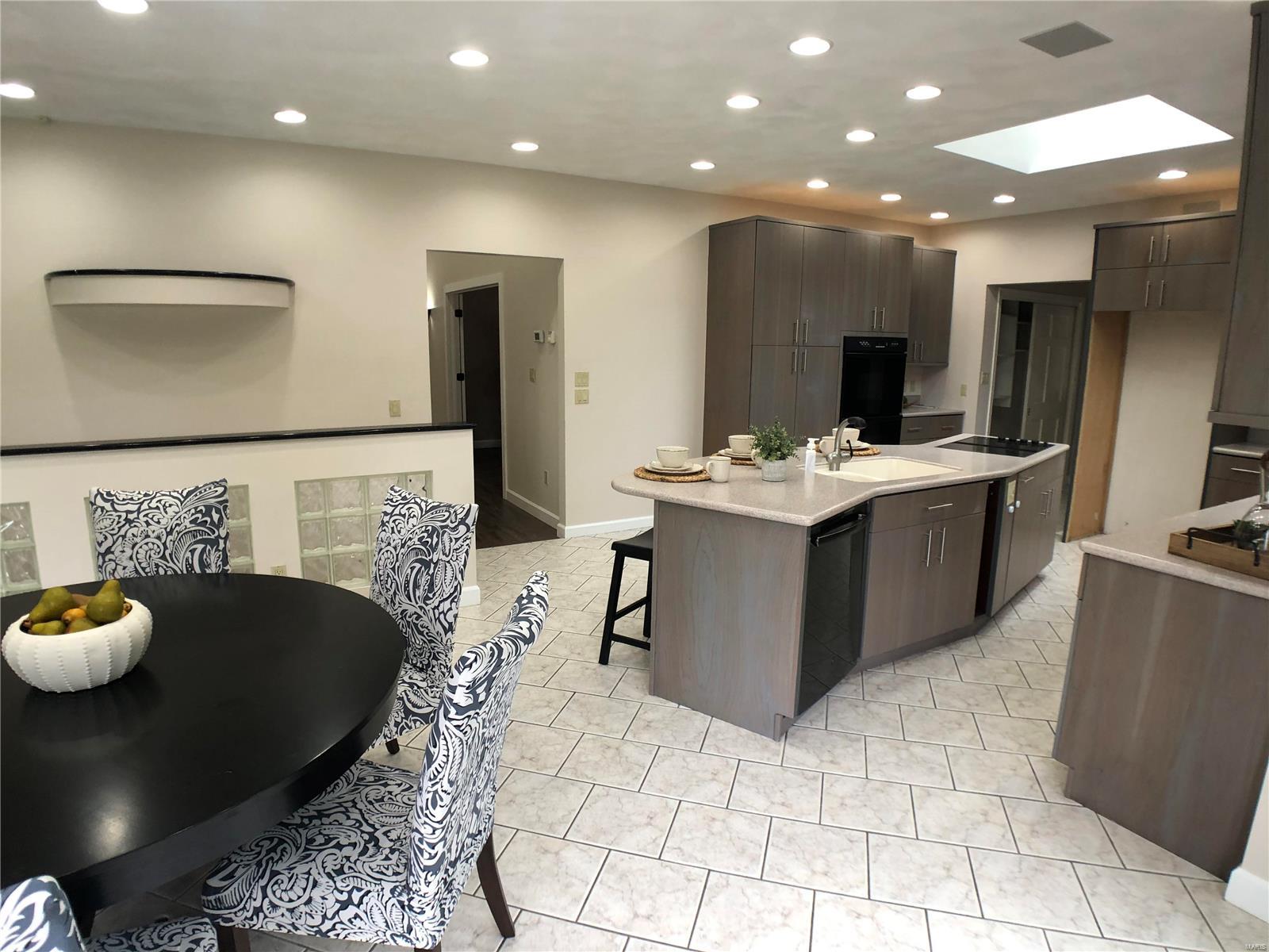2113 Old Trenton Road Highland, IL 62249 - Photo 27 of 72 Gallery Image 27