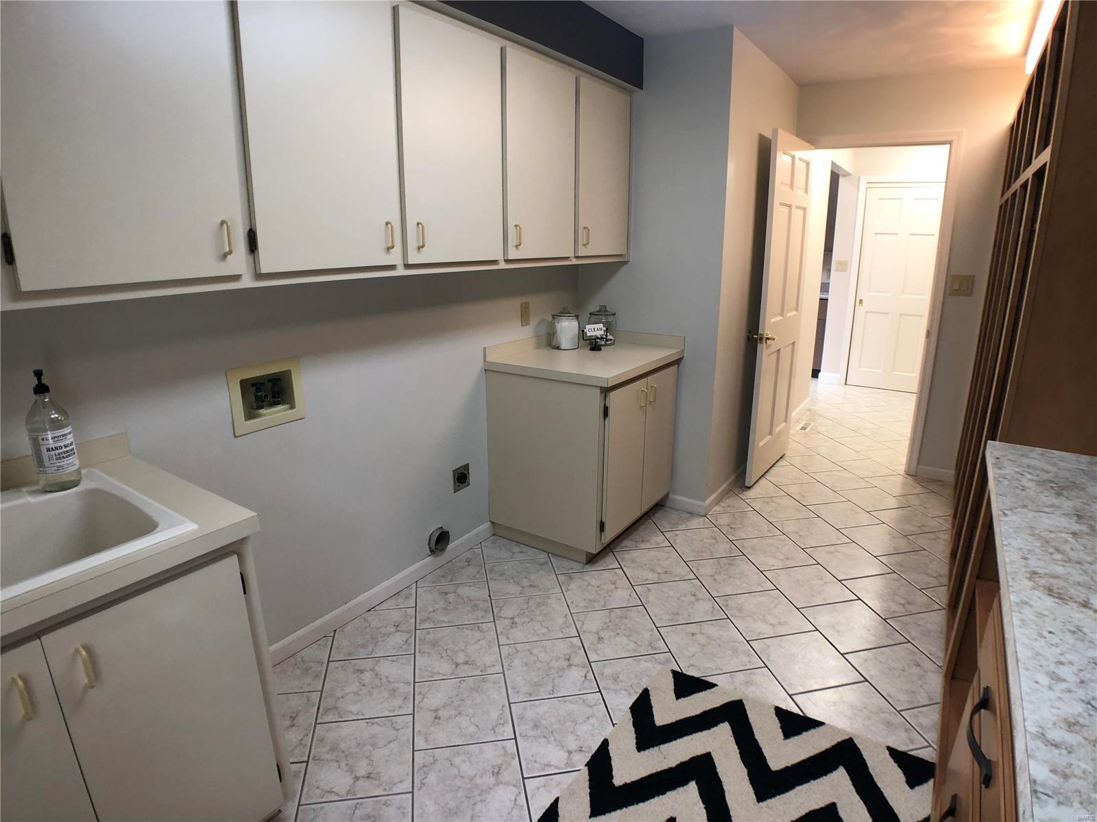 2113 Old Trenton Road Highland, IL 62249 - Photo 36 of 72 Gallery Image 36