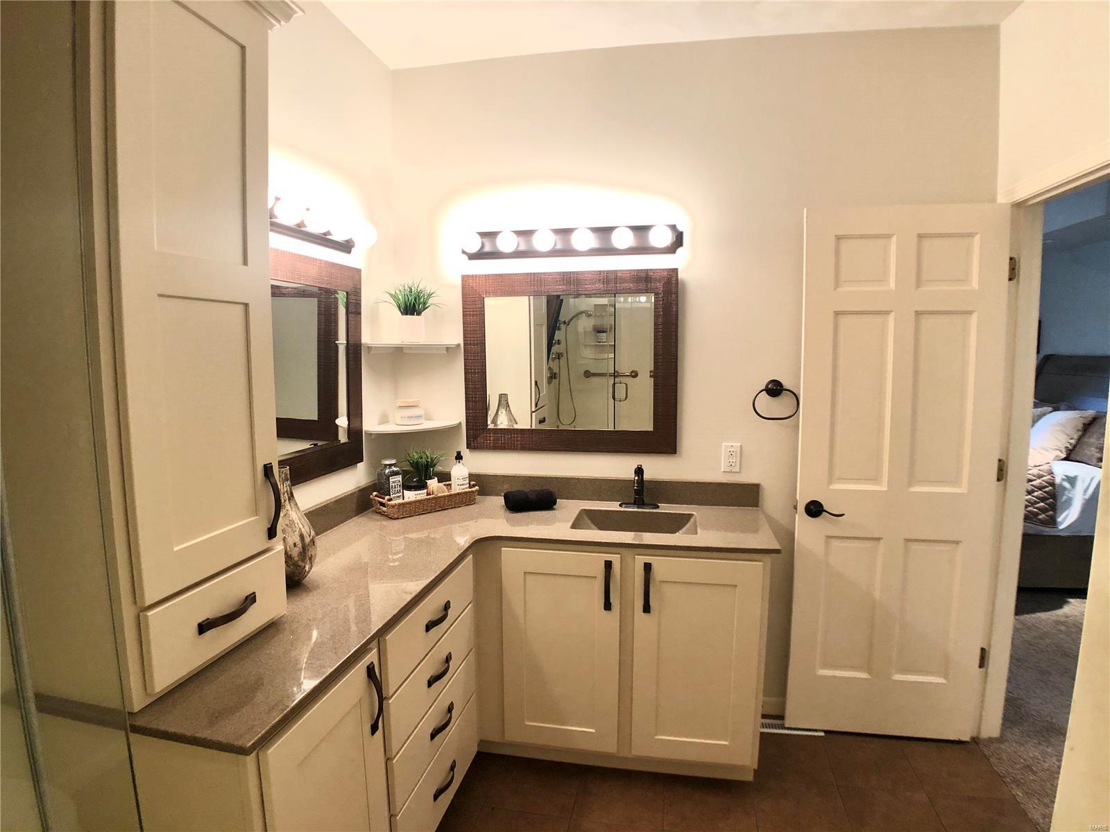 2113 Old Trenton Road Highland, IL 62249 - Photo 54 of 72 Gallery Image 54