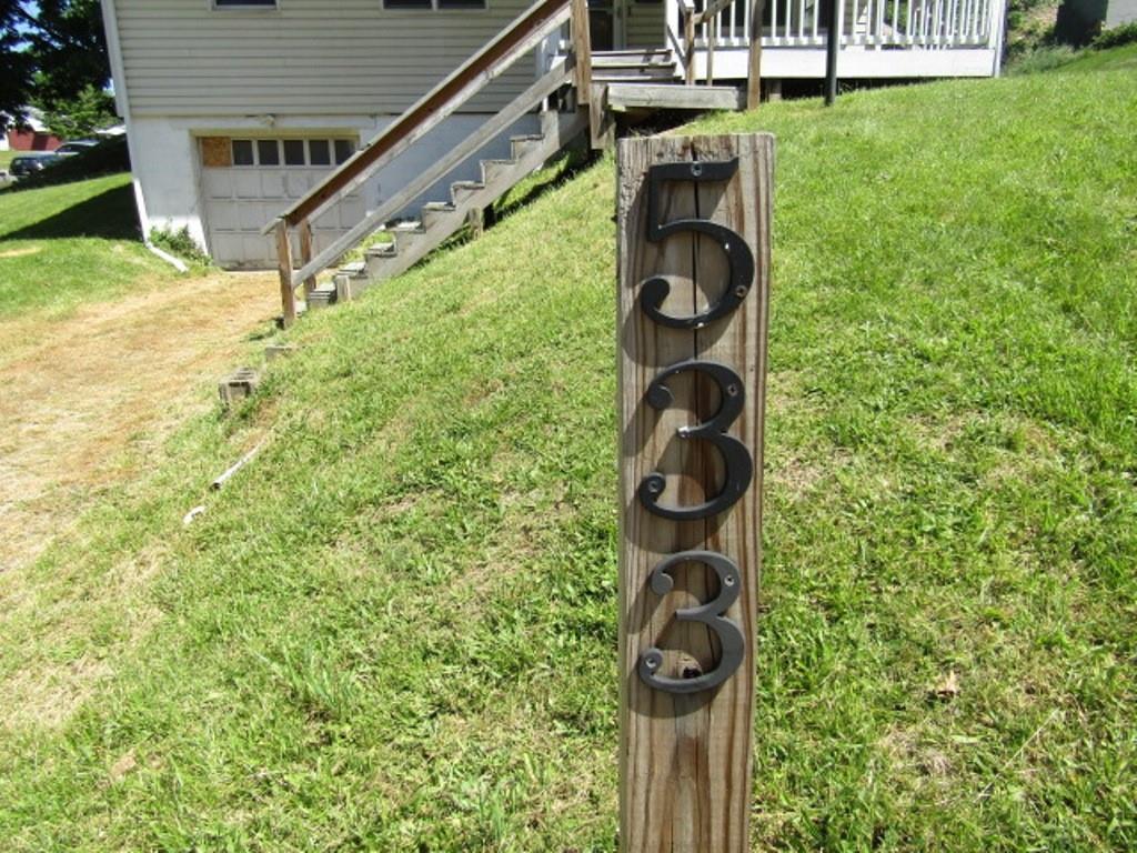 533 Ehman Avenue Baden, PA 15005 - Photo 2 of 27