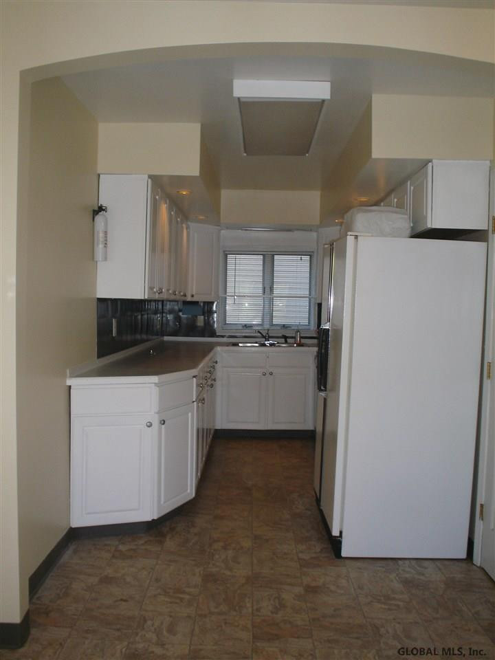 397 East Campbell Road Rotterdam, NY 12303 - Photo 7 of 18 Photo 7