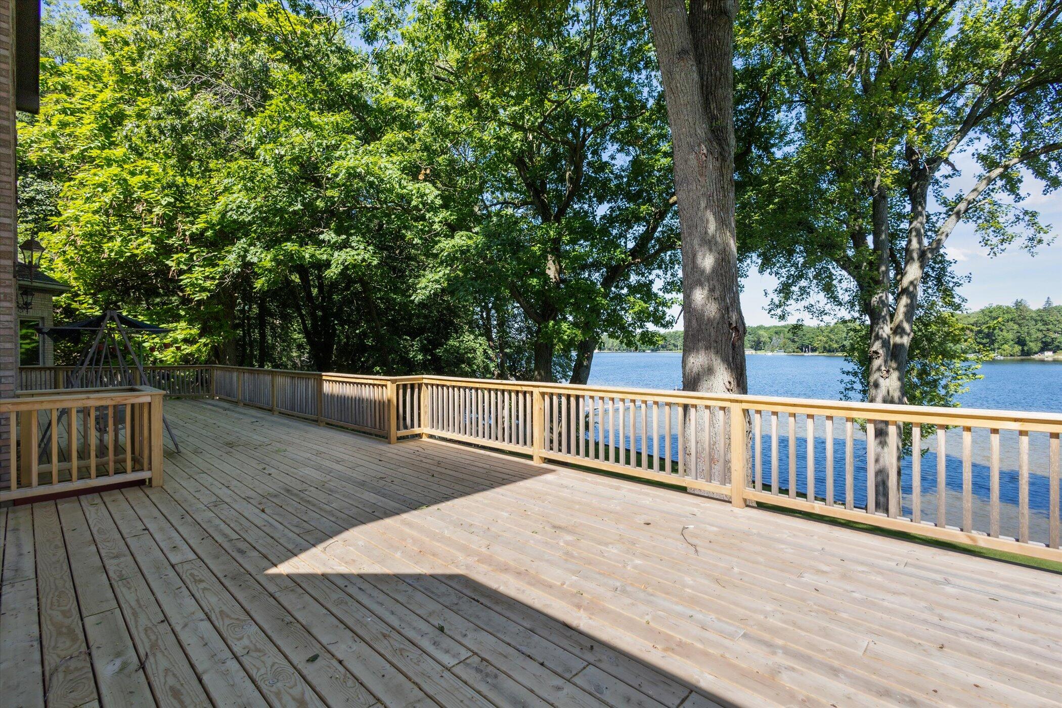 6076 Browns Lake Road Jackson, MI 49203 - Photo 36 of 90 35 Lvl 1 Deck