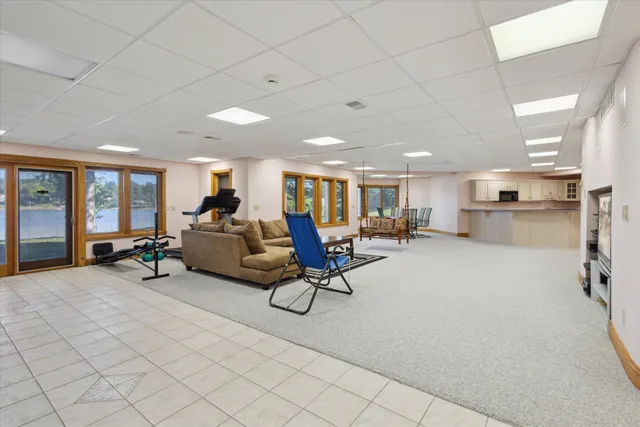 $1,195,000 | 6076 Browns Lake Road, Jackson, MI 49203