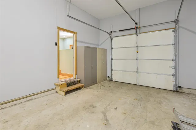 $1,195,000 | 6076 Browns Lake Road, Jackson, MI 49203