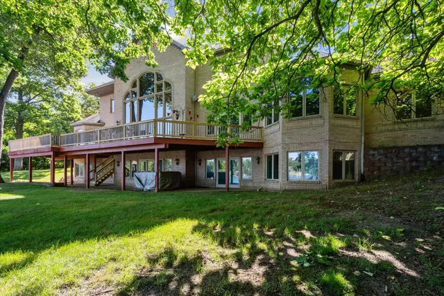 $1,195,000 | 6076 Browns Lake Road, Jackson, MI 49203