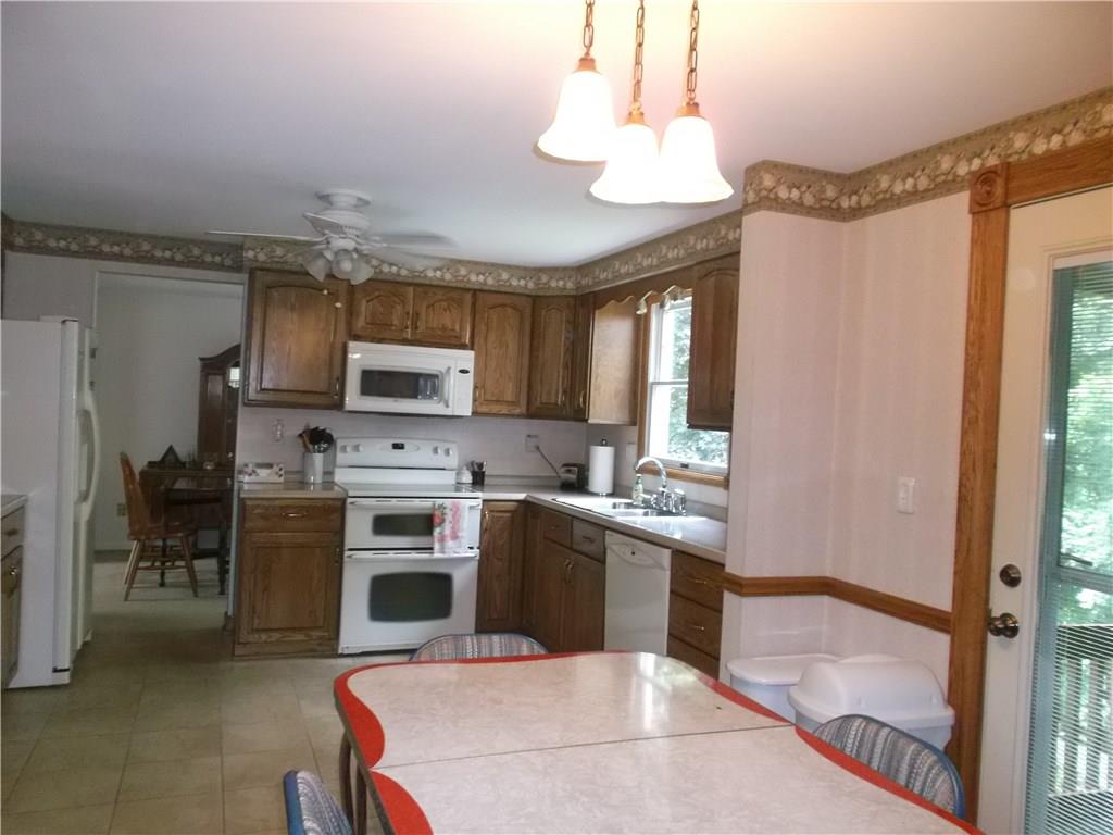 1853 Old Ramsey Road Monroeville, PA 15146 - Photo 3 of 25 Gallery Image 3