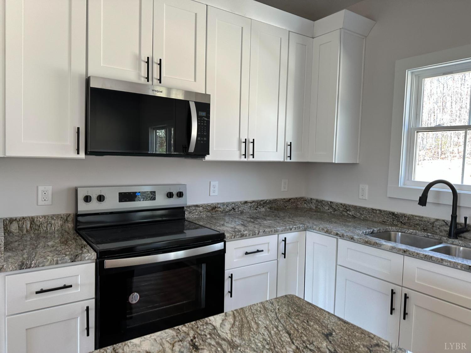 2439 English Tavern Road Lynchburg, VA 24501 - Photo 13 of 31